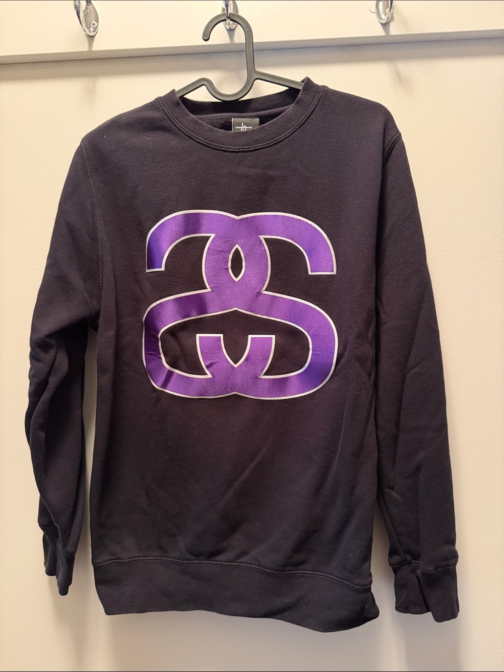 Stussy Black Men's Crewneck Sweater with Purple Graphic